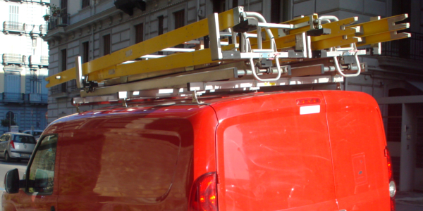 Sistemazione del carico sui veicoli