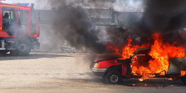 Comportamenti da adottare dopo un incidente se c’è rischio o principio di incendio