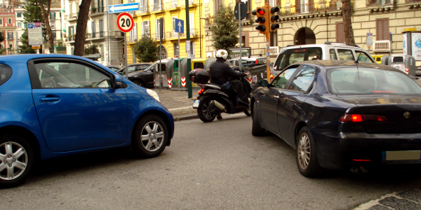 Entrando in un centro abitato