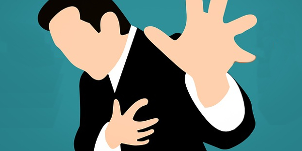 Trattamento di un infortunato che presenta un trauma alla gabbia toracica